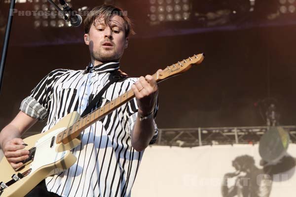 DJANGO DJANGO - 2015-07-16 - PARIS - Parvis de l'Hotel de Ville - 